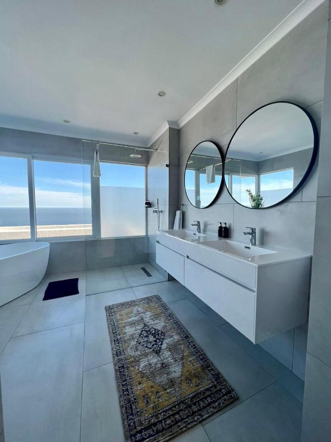 Bay Reflections Camps Bay Luxury Serviced Apartments Cape Town Exterior photo