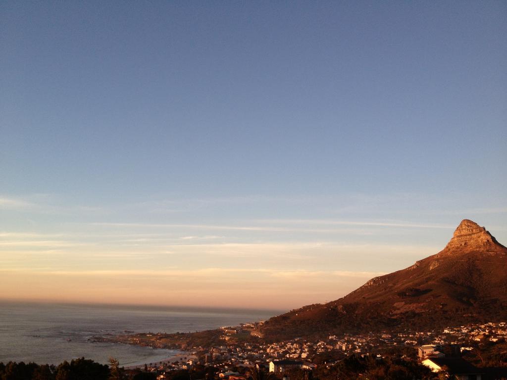 Bay Reflections Camps Bay Luxury Serviced Apartments Cape Town Room photo