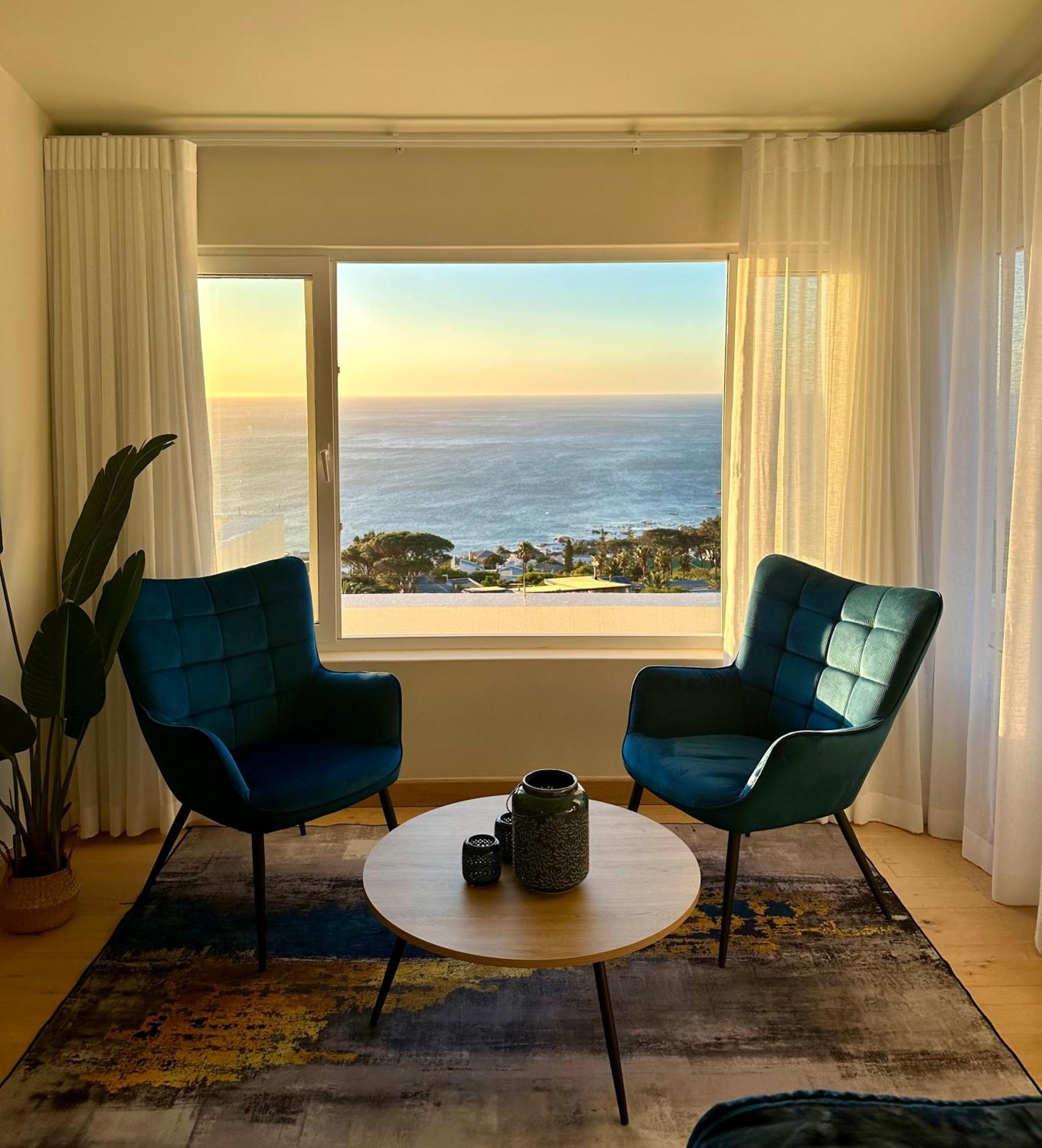 Bay Reflections Camps Bay Luxury Serviced Apartments Cape Town Exterior photo