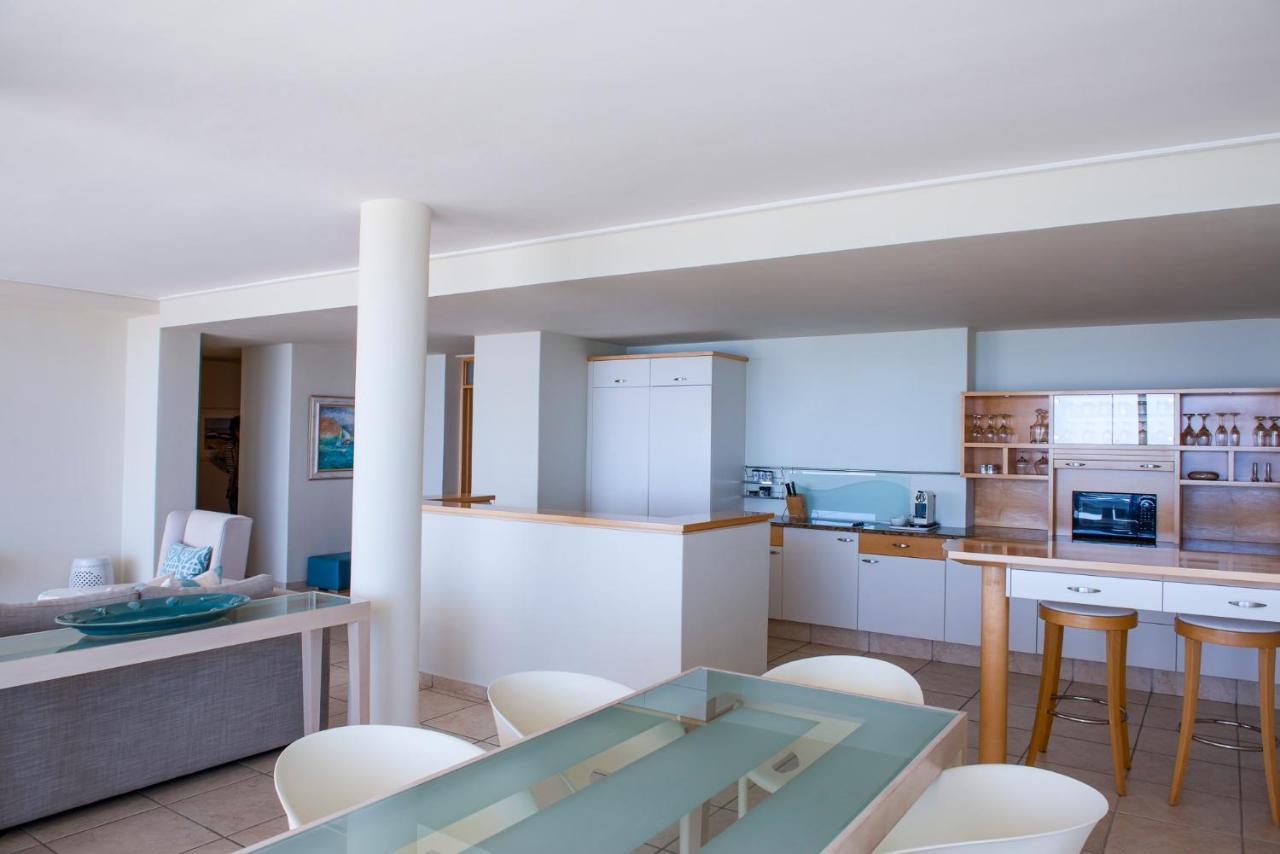 Bay Reflections Camps Bay Luxury Serviced Apartments Cape Town Exterior photo