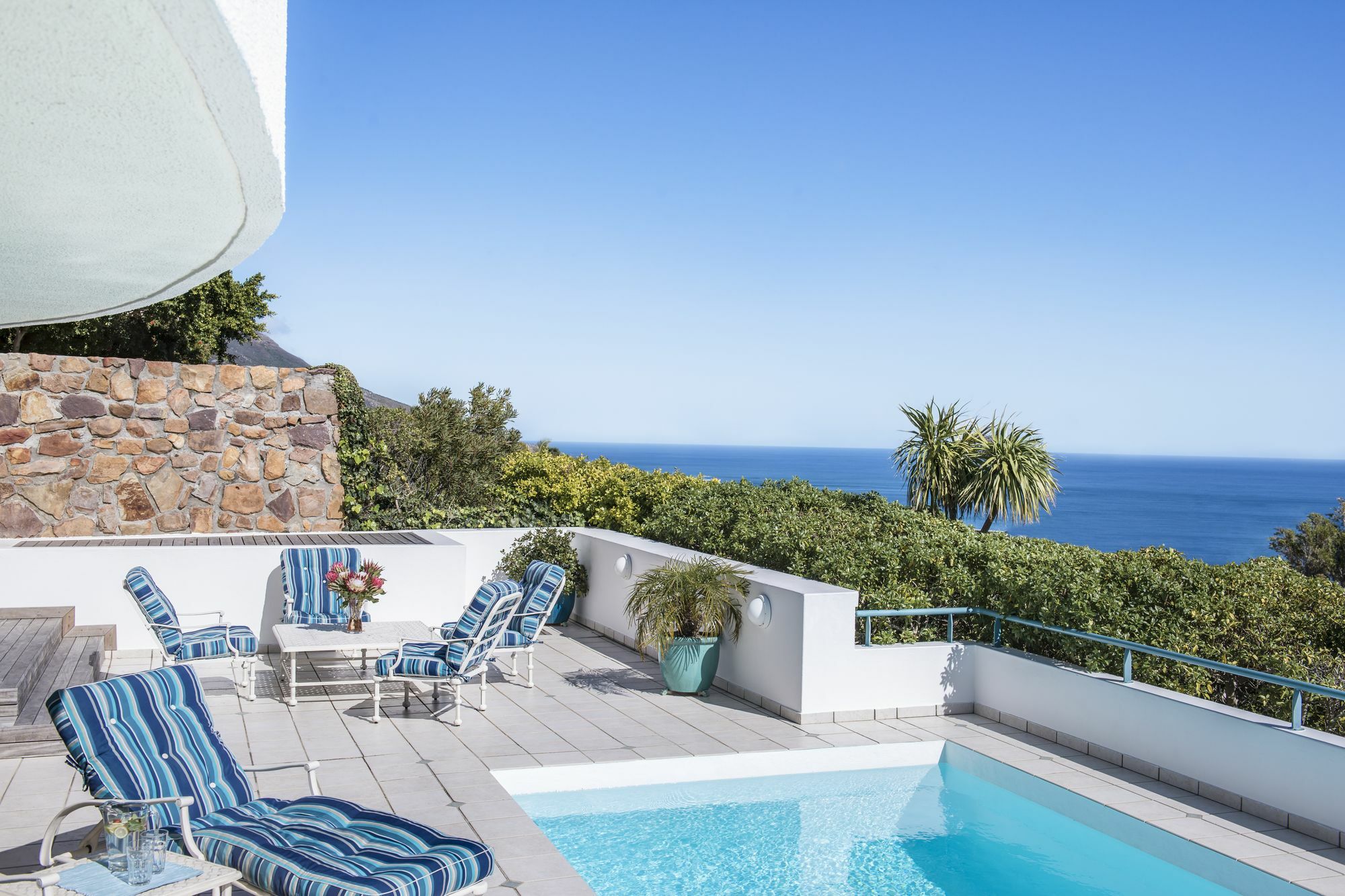 Bay Reflections Camps Bay Luxury Serviced Apartments Cape Town Exterior photo