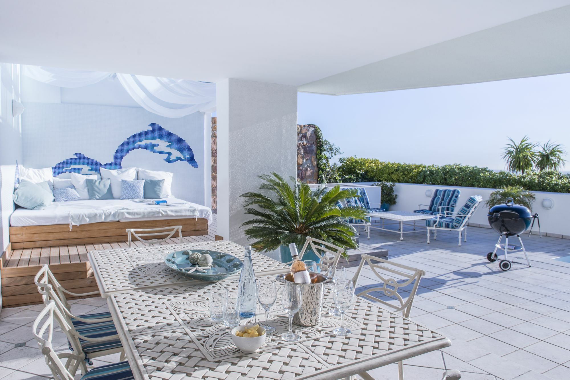 Bay Reflections Camps Bay Luxury Serviced Apartments Cape Town Exterior photo